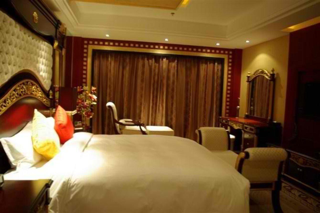 Grand Soluxe Hotel Dunhuang Eksteriør bilde